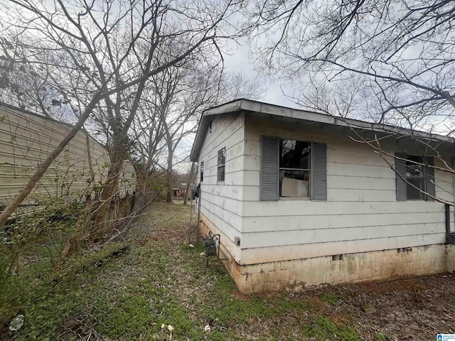 1812 Crescent Ave, Bessemer, AL 35020 - view of home's exterior with crawl space