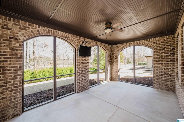 view of patio with ceiling fan