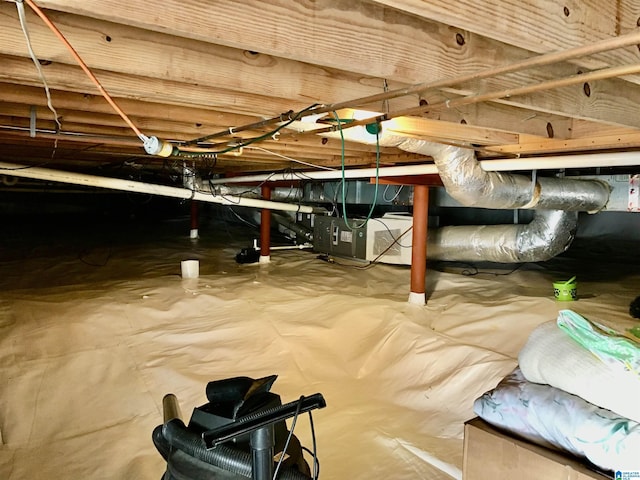 basement with crawl space