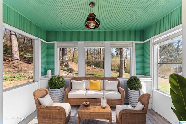 view of sunroom / solarium