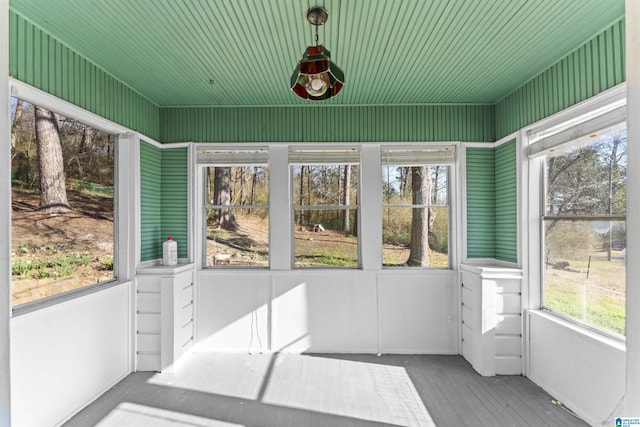 view of unfurnished sunroom