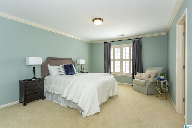 bedroom with baseboards, carpet floors, visible vents, and crown molding