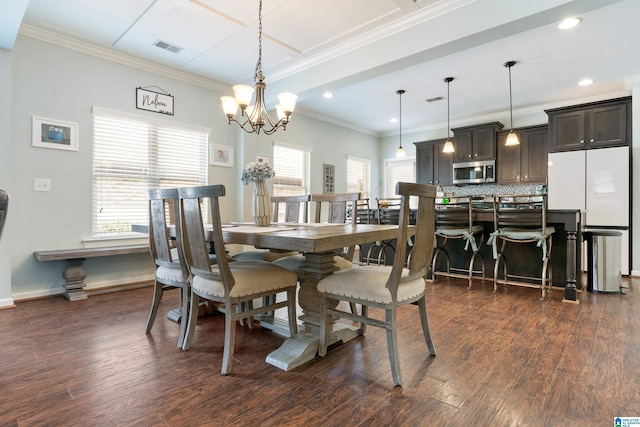 dining area with crown molding, recessed lighting, baseboards, and dark wood-style flooring