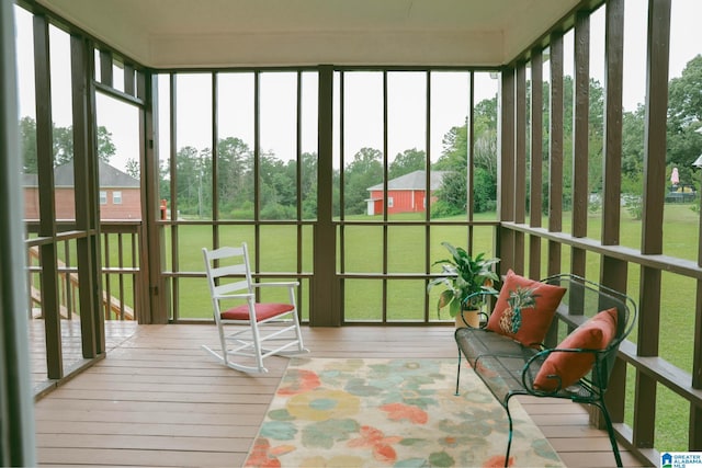 6645 Red Leaf Ln, Hueytown, AL 35023 - sunroom / solarium with hardwood / wood-style flooring