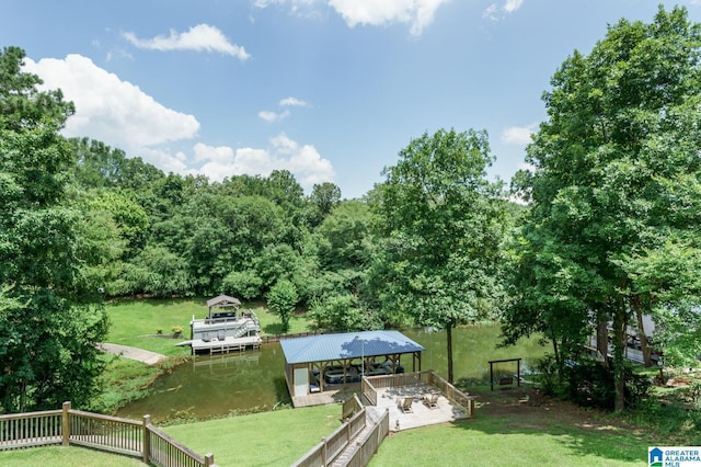 exterior space featuring a yard