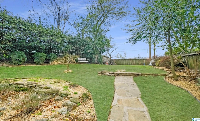 view of yard featuring a fenced backyard