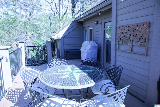 view of patio featuring outdoor dining space