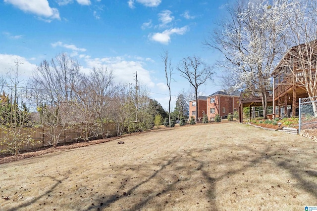 view of yard featuring fence