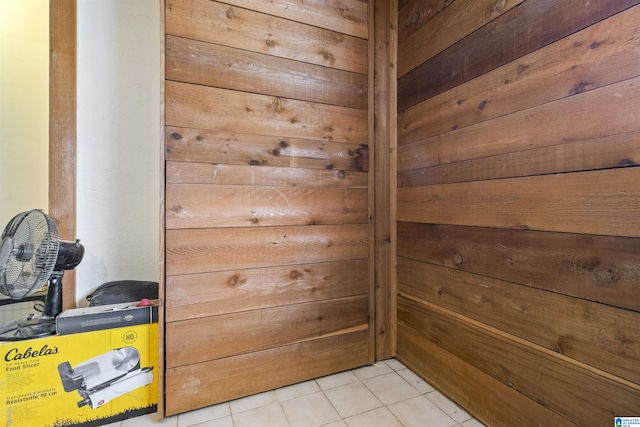 interior details with wooden walls