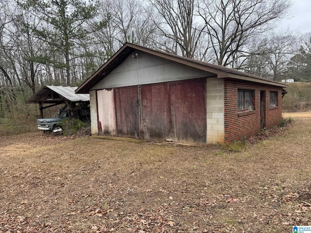 view of outdoor structure with an outdoor structure