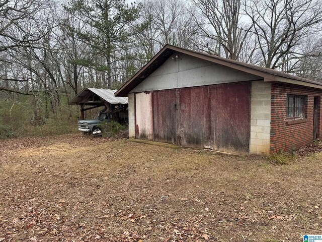 view of outbuilding featuring an outbuilding