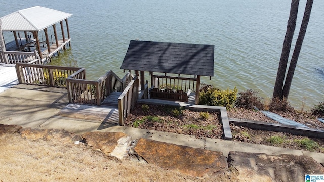 dock area featuring a water view