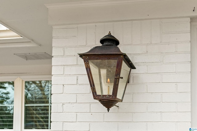 details with concrete block siding