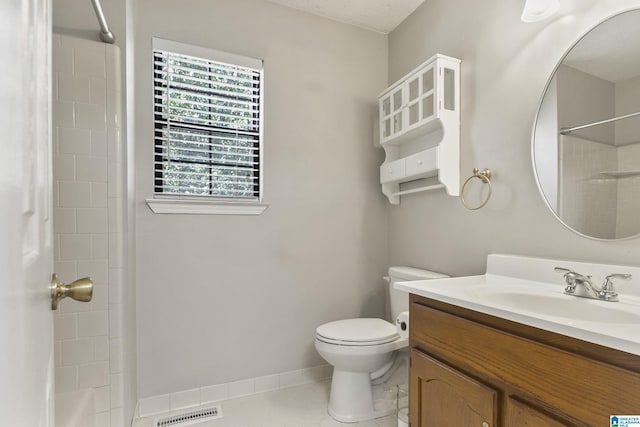 full bath with visible vents, baseboards, toilet, tile patterned floors, and vanity