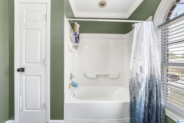 full bathroom featuring crown molding and shower / tub combo with curtain