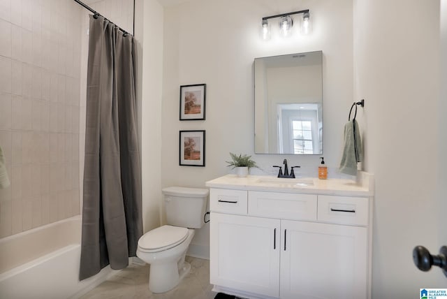 bathroom with toilet, vanity, and shower / bathtub combination with curtain