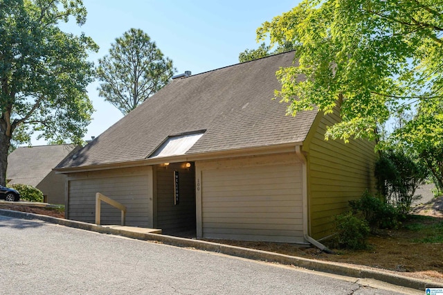 view of detached garage