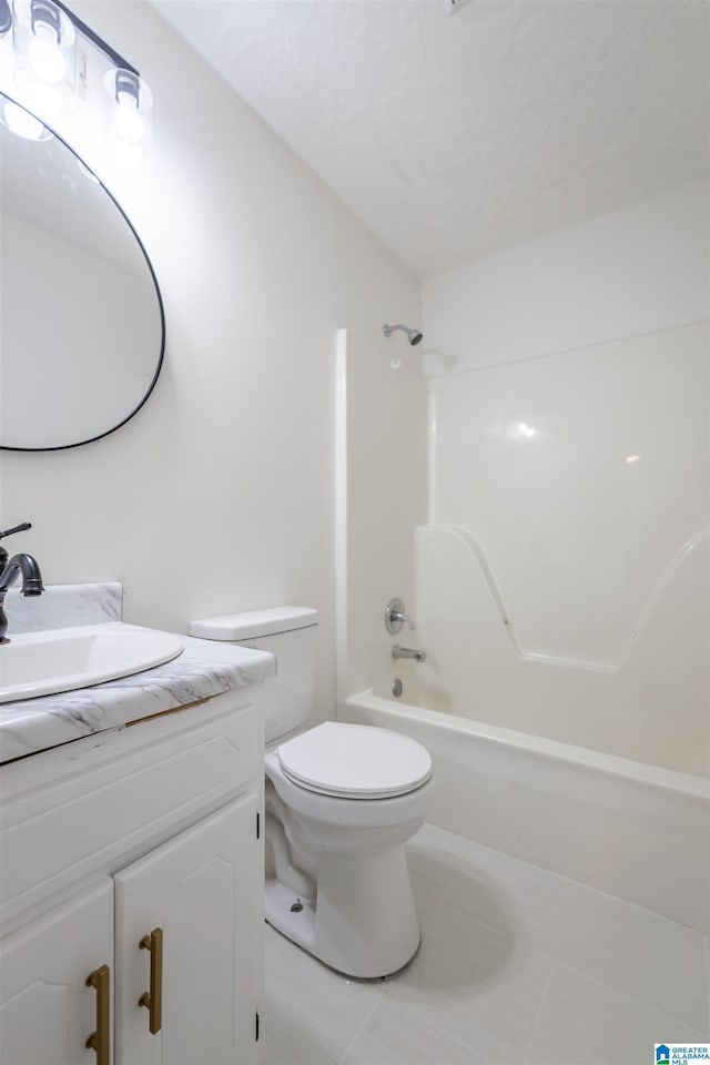 130 Alexandria Heights Cir, Alexandria, AL 36250 - bathroom with toilet, shower / washtub combination, and vanity