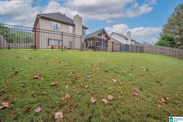 view of yard featuring fence