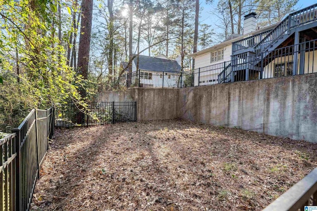 view of yard featuring a fenced backyard