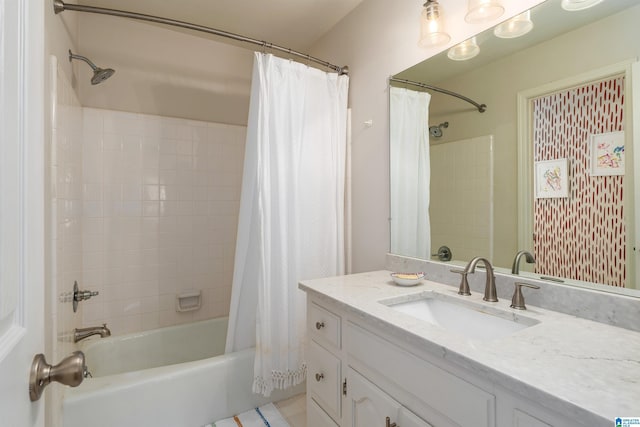 full bath with vanity and shower / tub combo