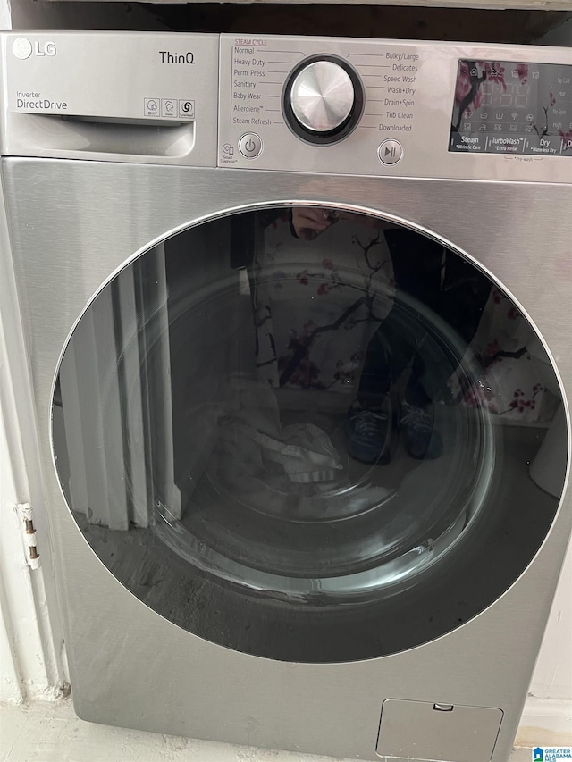 details featuring washer / dryer