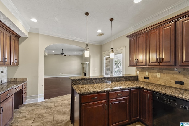 kitchen featuring a ceiling fan, visible vents, a peninsula, arched walkways, and dishwasher