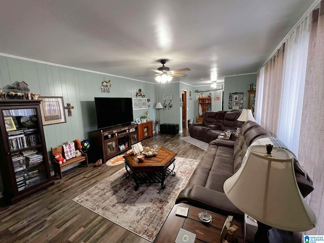 282 Stewart Rd, Cullman, AL 35055 - living area featuring ornamental molding, ceiling fan, and wood finished floors