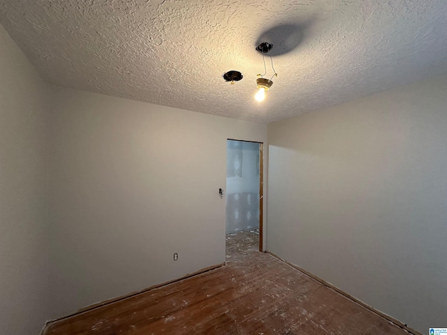 861 Lankford Ln, Alexandria, AL 36250 - unfurnished room with a textured ceiling