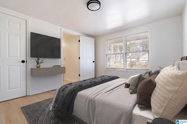 264 Mccalla Rd, Birmingham, AL 35022 - bedroom with light wood finished floors