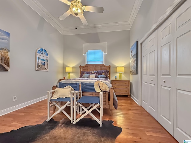 385 Rouse Rd, Sumiton, AL 35148 - bedroom with light wood-style flooring, baseboards, and ornamental molding