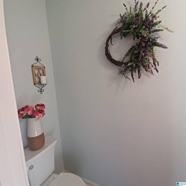 7459 15th Street Rd, Bessemer, AL 35023 - bathroom with toilet