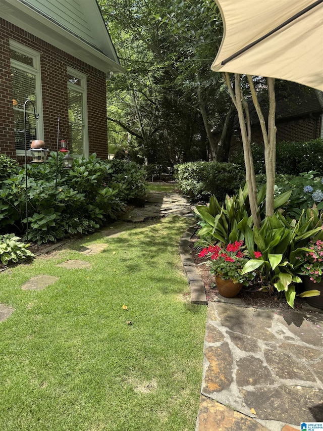 1533 Highland Lakes Trl, Birmingham, AL 35242 - view of grassy yard