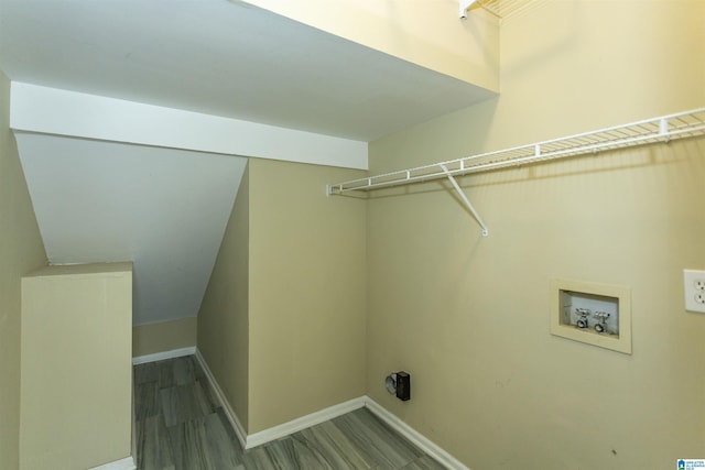 708 Savannah Pl, Vestavia Hills, AL 35226 - laundry area featuring washer hookup, baseboards, laundry area, and wood finished floors