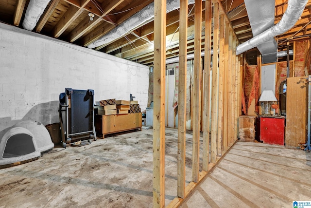 view of unfinished basement