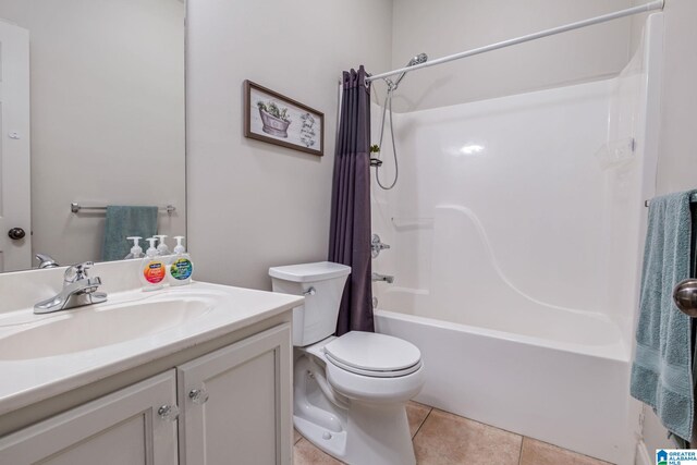 471 River Oaks Ln, Helena, AL 35080 - full bath with vanity, shower / bath combo with shower curtain, toilet, and tile patterned floors