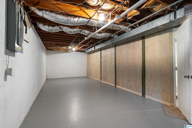 1324 W Navajo Dr, Alabaster, AL 35007 - unfinished below grade area featuring electric panel