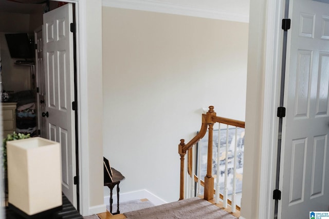 100 Edgewood Cir, Oneonta, AL 35121 - stairway featuring baseboards and crown molding