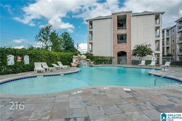 600 13th St E Unit 914, Tuscaloosa, AL 35401 - community pool featuring a patio area