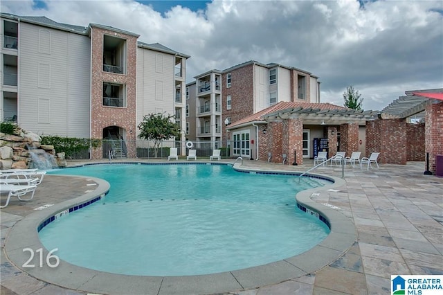 600 13th St E Unit 914, Tuscaloosa, AL 35401 - community pool featuring a pergola and a patio