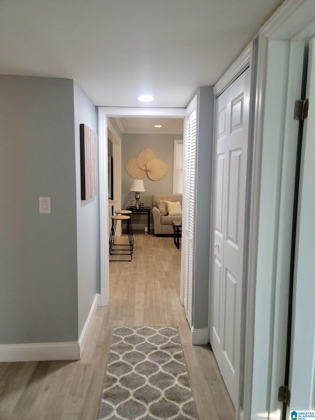627 Sidney Cir, Anniston, AL 36207 - hall with light wood-style flooring, baseboards, and recessed lighting