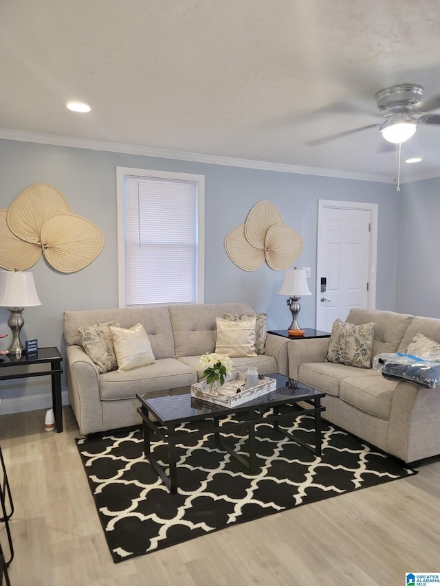 627 Sidney Cir, Anniston, AL 36207 - living room featuring baseboards, recessed lighting, a ceiling fan, wood finished floors, and ornamental molding