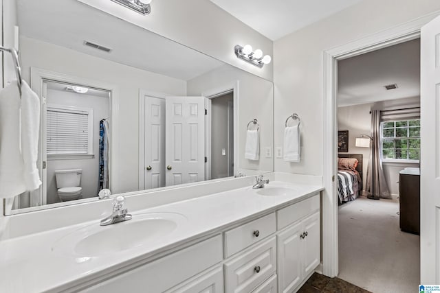 5006 Aberdeen Way, Hoover, AL 35242 - ensuite bathroom featuring double vanity, a sink, visible vents, and ensuite bath