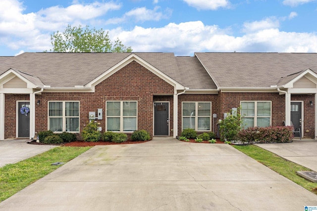 6106 Townley Ct, Mccalla, AL 35111 - view of front of house featuring brick siding