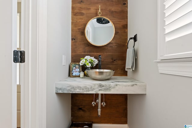 1119 Crest Ave, Homewood, AL 35209 - bathroom featuring vanity