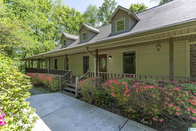 3100 Hillcrest Trce, Adamsville, AL 35005 - view of front of house with covered porch