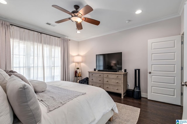 6037 Clubhouse Dr, Trussville, AL 35173 - bedroom with ornamental molding, dark wood-style flooring, recessed lighting, and ceiling fan
