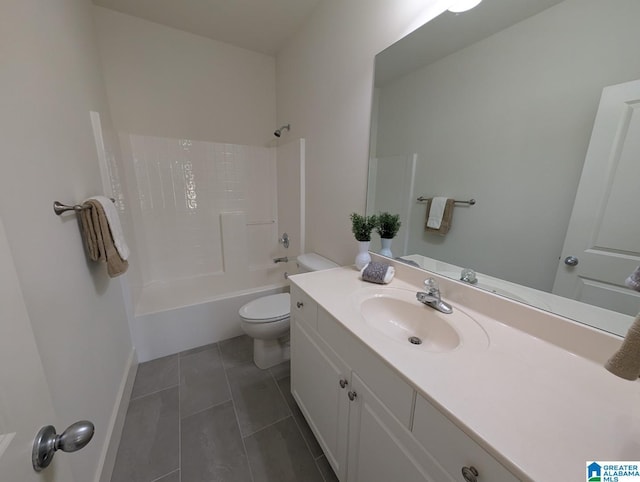 4206 Shinnecock Cir, Bessemer, AL 35022 - full bathroom featuring tile patterned floors, toilet, vanity, and shower / bath combination