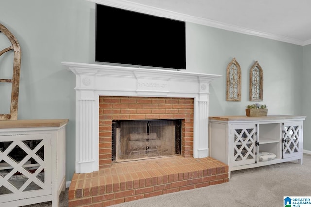 913 Falling Star Ln, Alabaster, AL 35007 - interior details featuring baseboards, crown molding, carpet flooring, and a fireplace