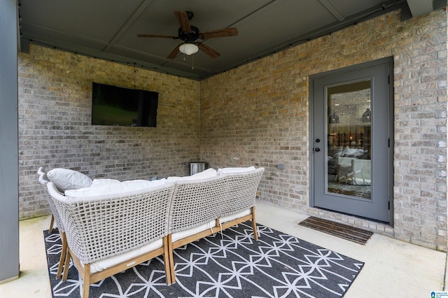 view of patio featuring a ceiling fan